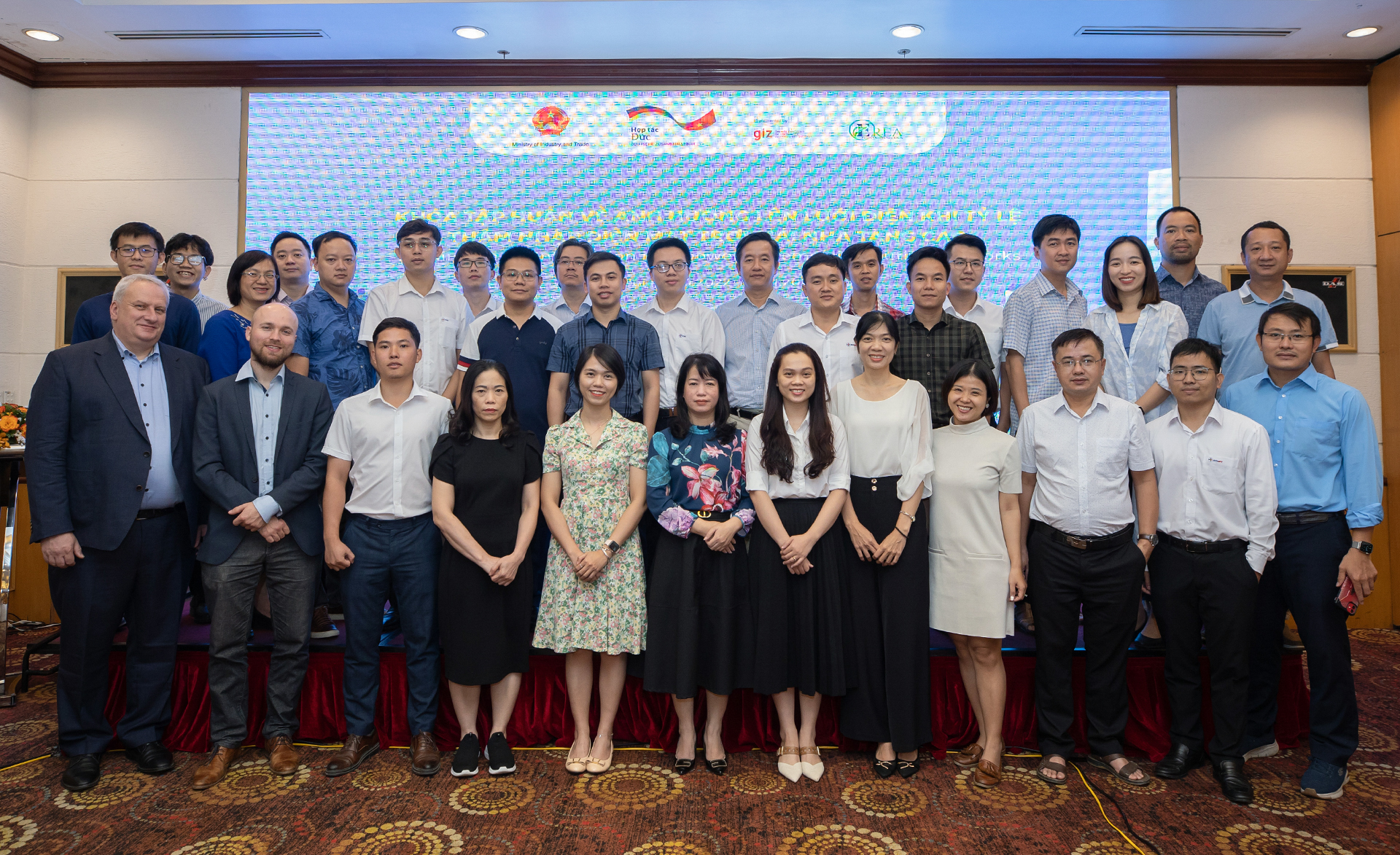 Energynautics experts on a two-week trip to Vietnam